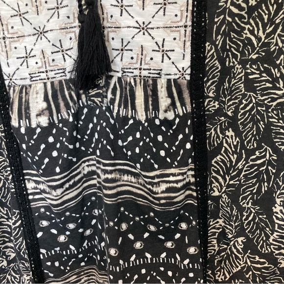 Bohemian Women's Plus Blouse Top Aztec Short Sleeve Tassels High Low Womens 1X - Picture 7 of 16